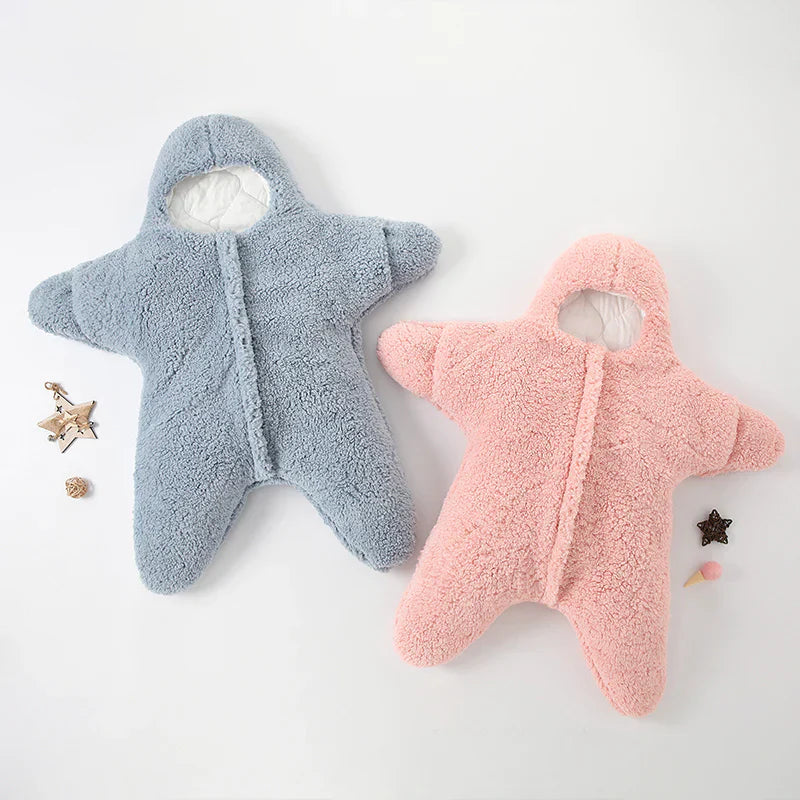 SnuggleBear Romper | Comfort voor jouw kleintje - Pluche Babypakje met Capuchon