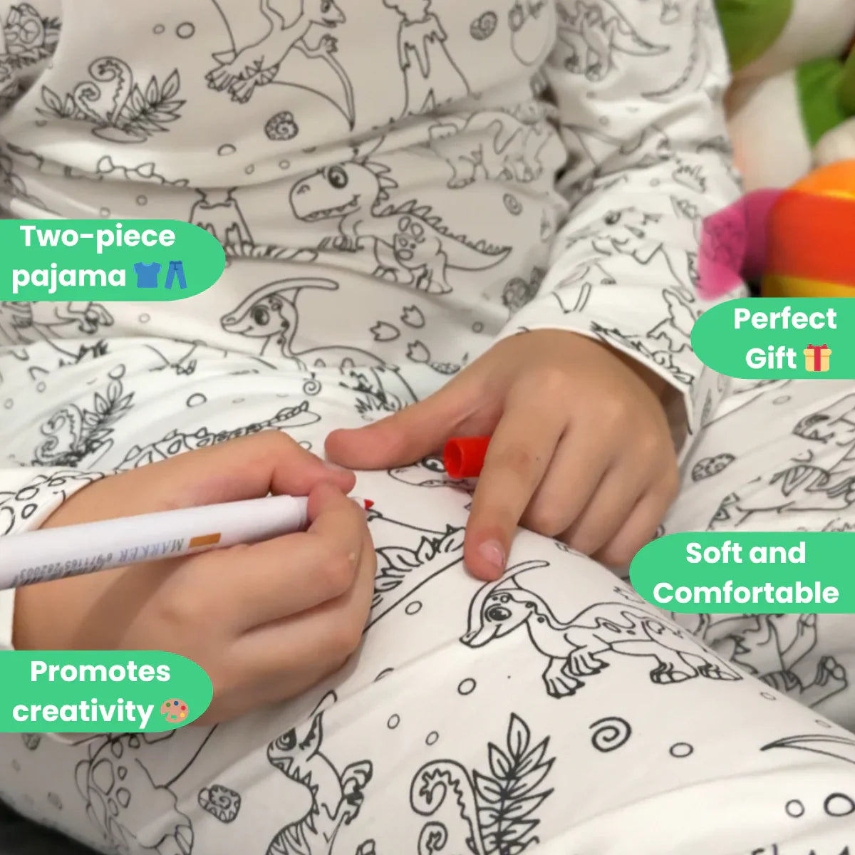DinoDreams | Colorear y jugar - Conjunto de pijama DIY con estampado de dinosaurio