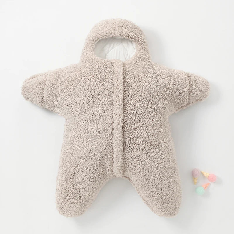 SnuggleBear Romper | Comfort voor jouw kleintje - Pluche Babypakje met Capuchon