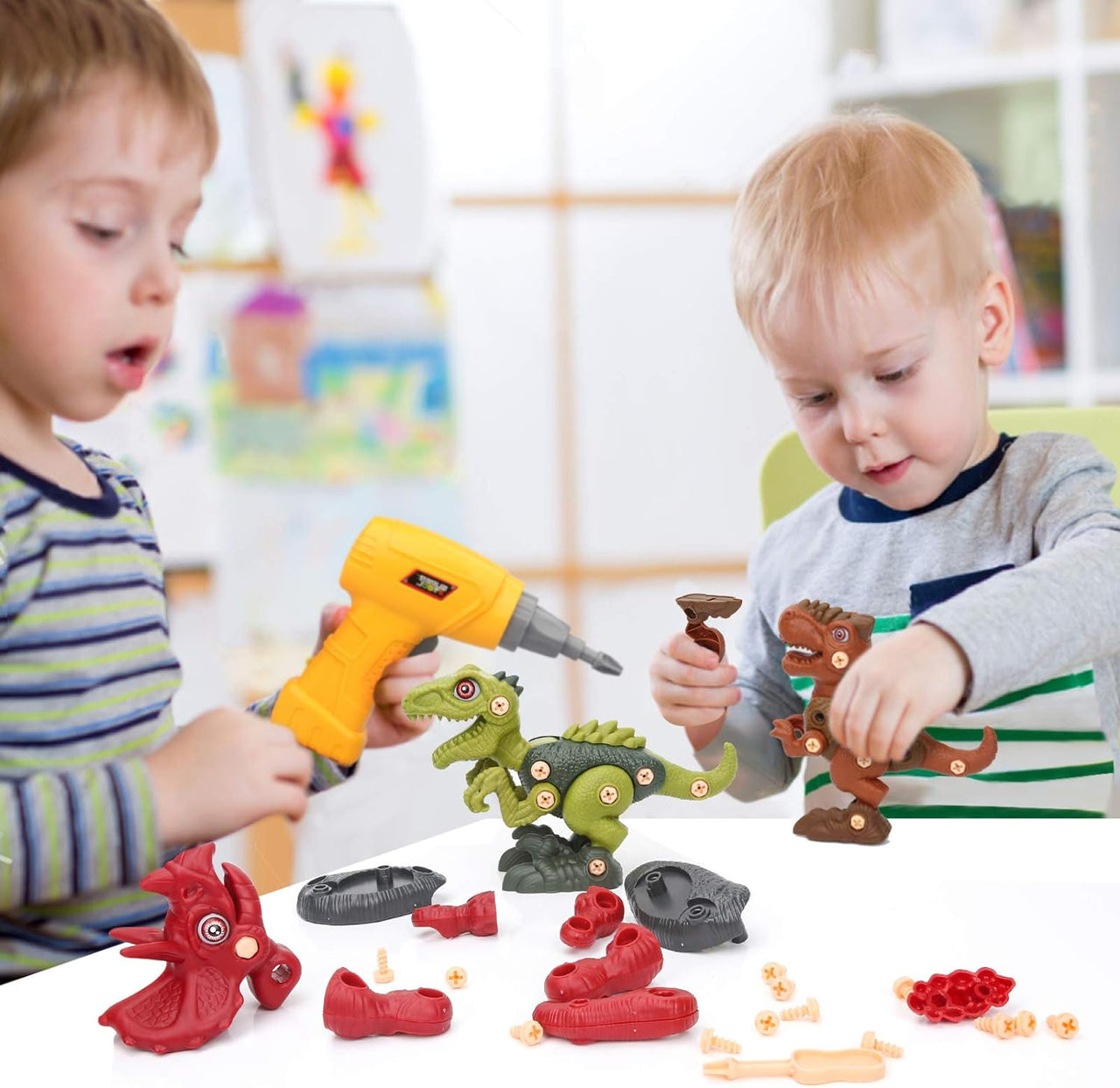DinoBuild | Costruisci la tua avventura - Set di costruzione educativo di dinosauri con viti e trapano