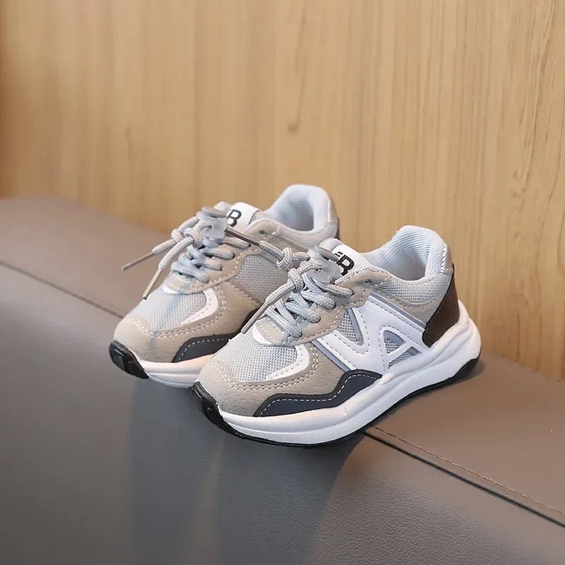 Ademende Lichtgewicht Kindersneakers met Vetersluiting voor Jongens en Meisjes – Maat 21-28 2