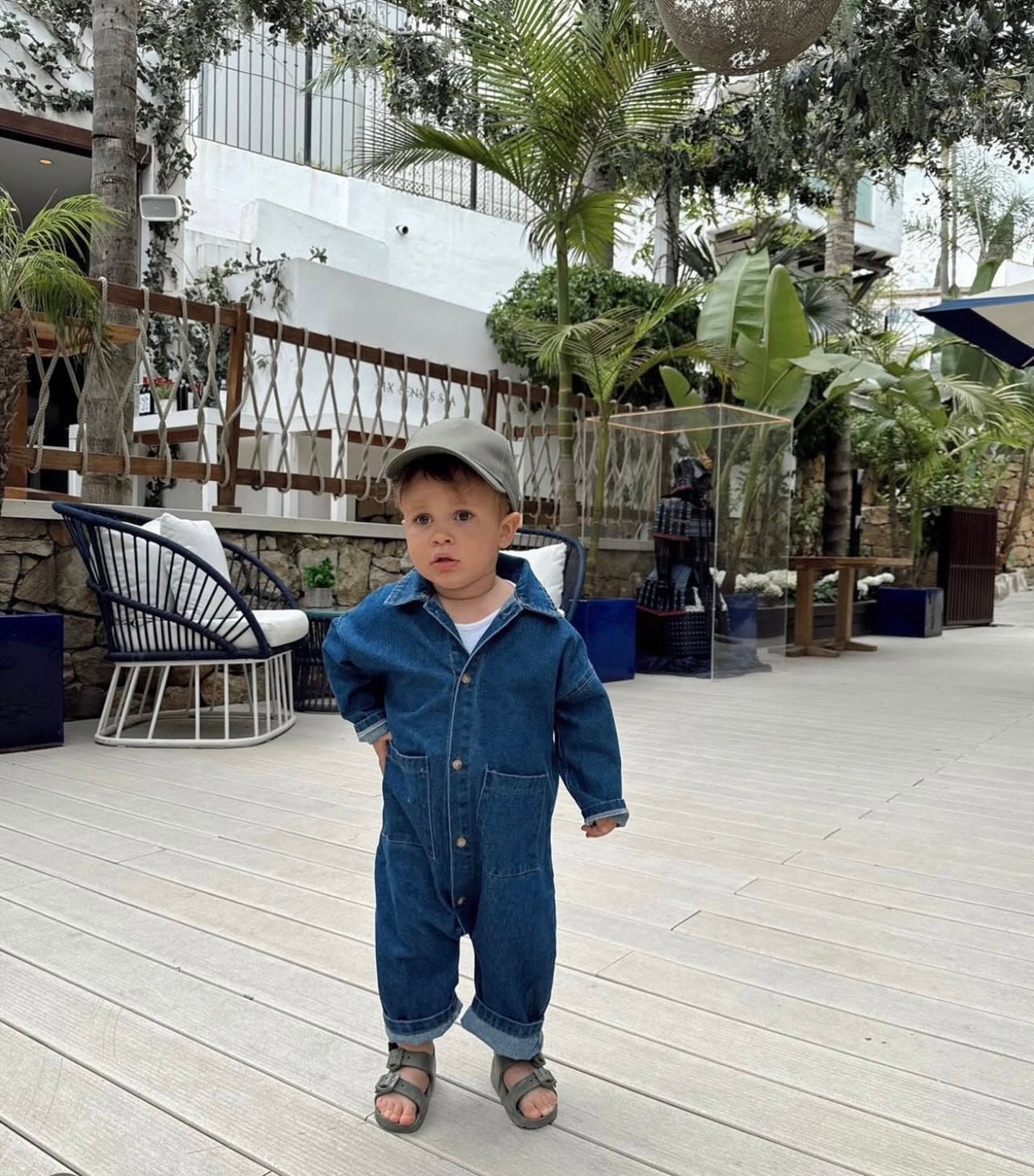 Lichtblauwe Kinderoverall van Katoen voor Baby's en Peuters (0-4 Jaar) – Comfortabele Denim Boilersuit met Drukknoopsluiting 0