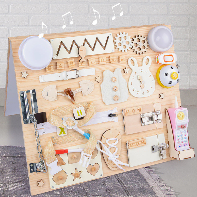 Happy Skills | Ontwikkeling met plezier - DIY Busy Board Materialen