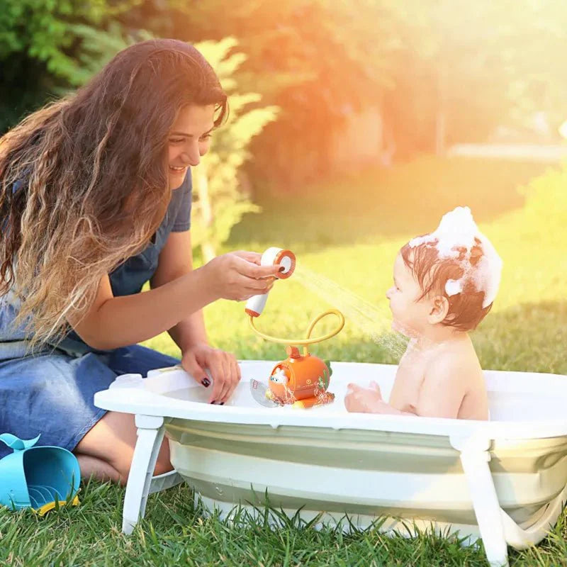 AquaSpray | Splashing bath fun - Electric shower head and water toys for babies