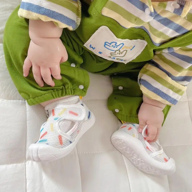 Sandalias de malla transpirables de verano para niños | Suela ligera y suave - Perfectas para los primeros pasos