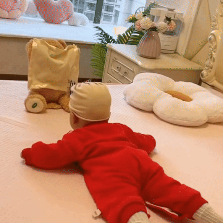 PeekABear | Diversión mágica para cada niño - Oso de peluche interactivo